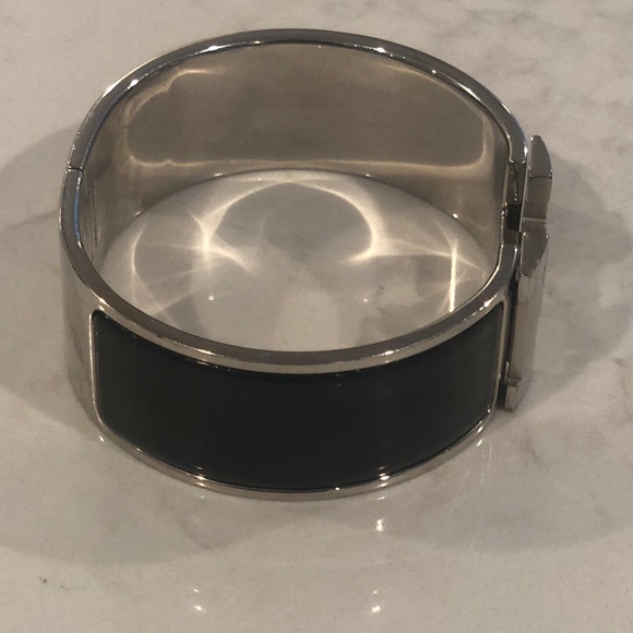 Authentic Hermès Clic Clac H Bracelet, Noir - Picture 5 of 7